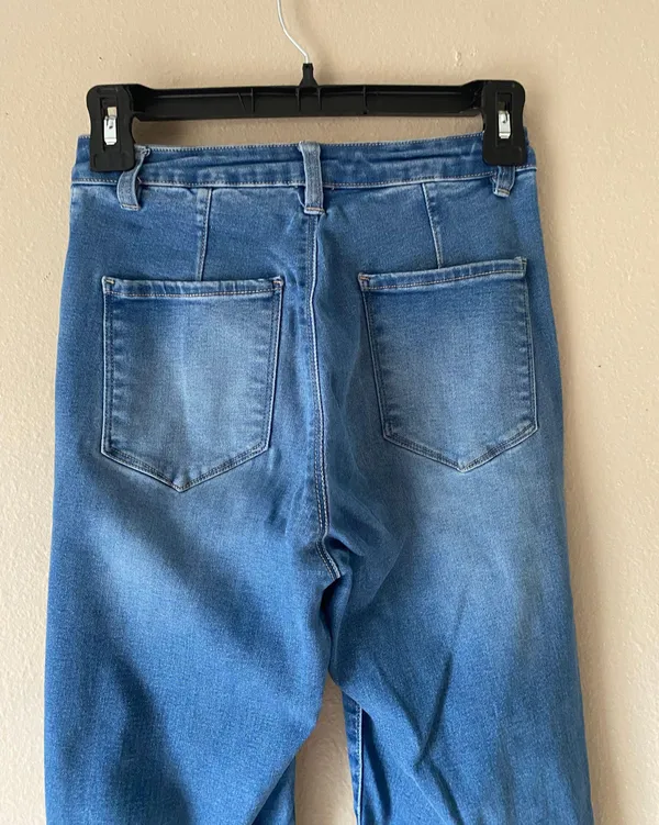 SheIn High Waisted Flared Jeans - Image 4