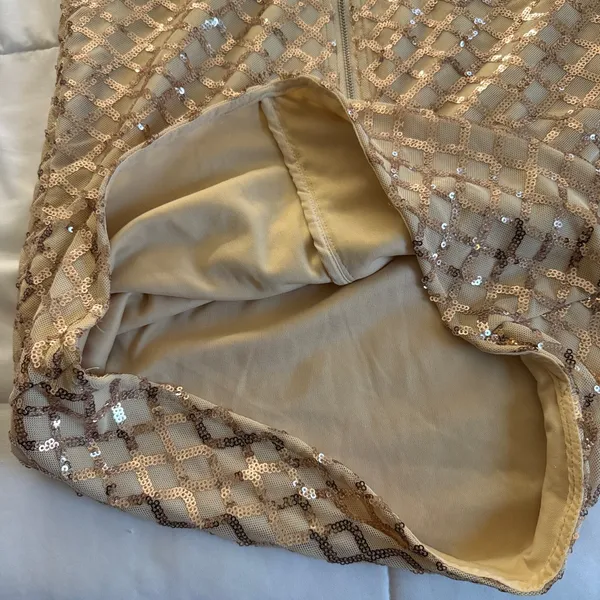 PrettyLittleThing Gold Sequin Mini Dress - Image 6