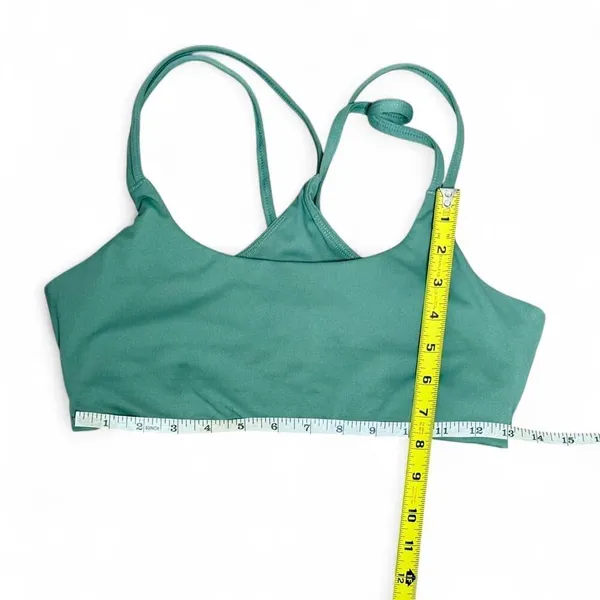 Fabletics Sage Green Strappy Sports Bra Twist Front Yoga Gym Activewear - Image 3
