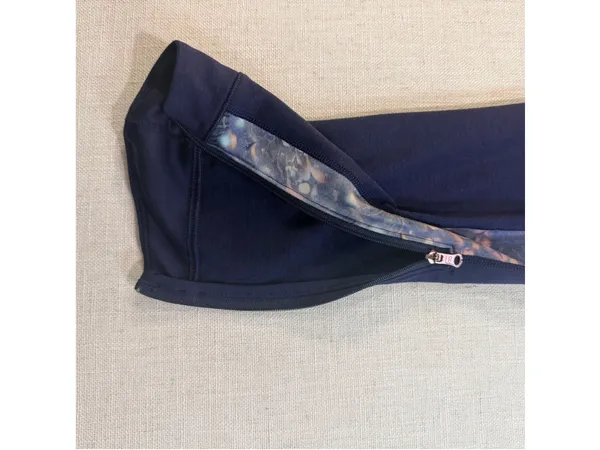 CALIA by Carrie Underwood Women’s Printed Side Stripe Ankle Zip Leggings Navy Me - Image 3