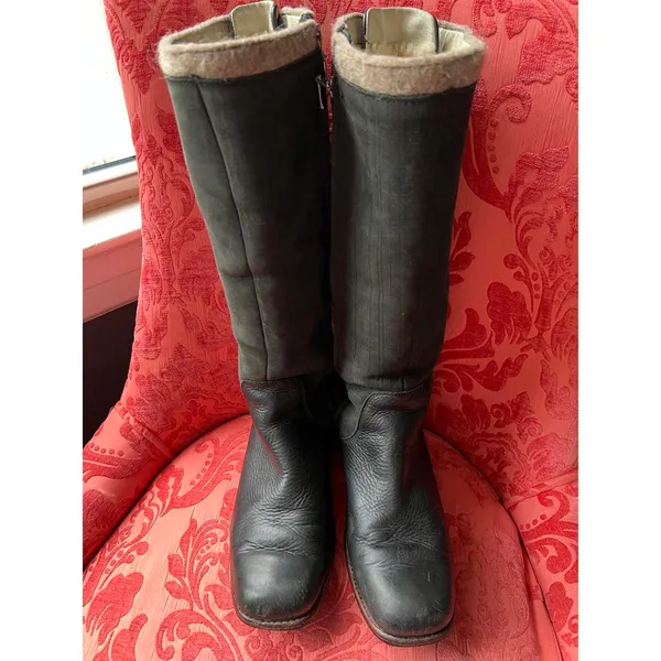 UGG Black Tall Leather and Fabric Lace-Up Boots with Wool Lining - Image 2