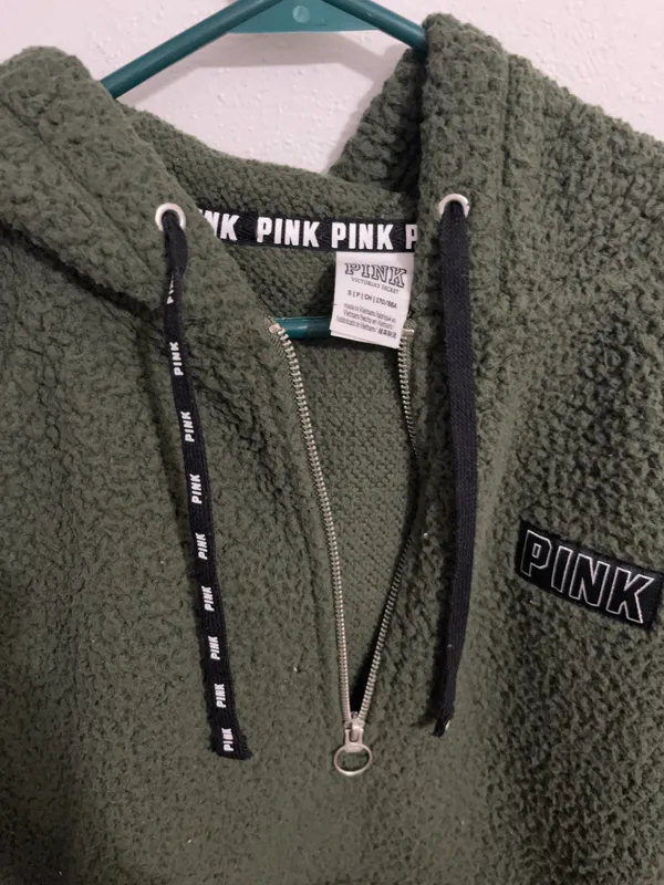 PINK Victoria’s Secret Sherpa - Image 3