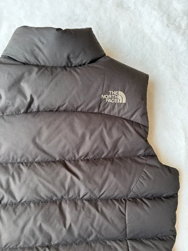 The North Face Nuptse 2 TNF Black 700 Puffer Vest - Image 5