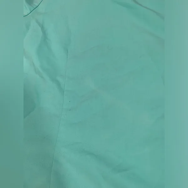 Figs mint blue/green scrub top XS - Image 6