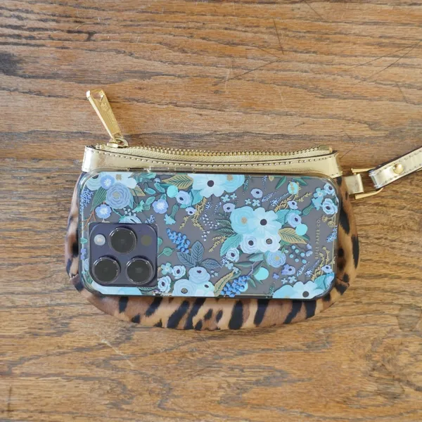 Lauren Ralph Lauren Leopard Print Mini Wristlet Pouch Gold Trim Animal Print Bag - Image 9