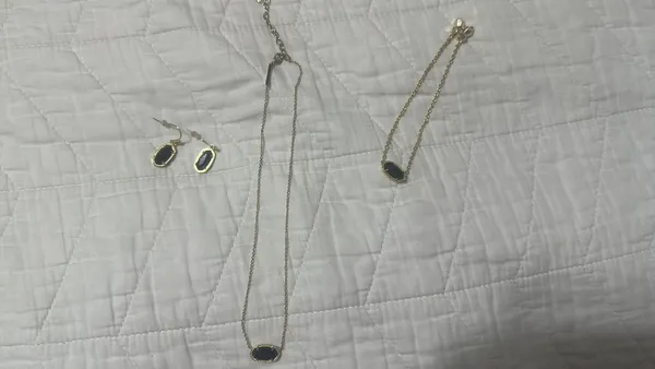 Kendra Scott Set - Image 6