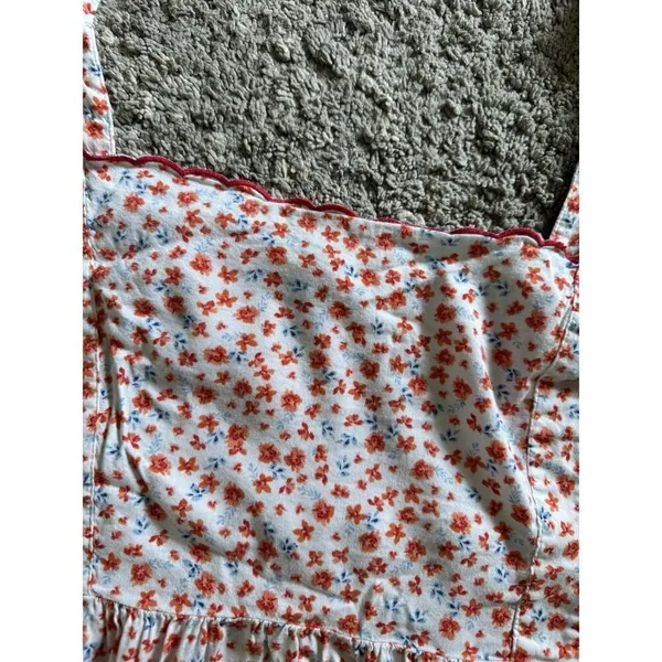Old Navy Red Floral Smocked Square Neck Blouse Size 4X Peasant - Image 6