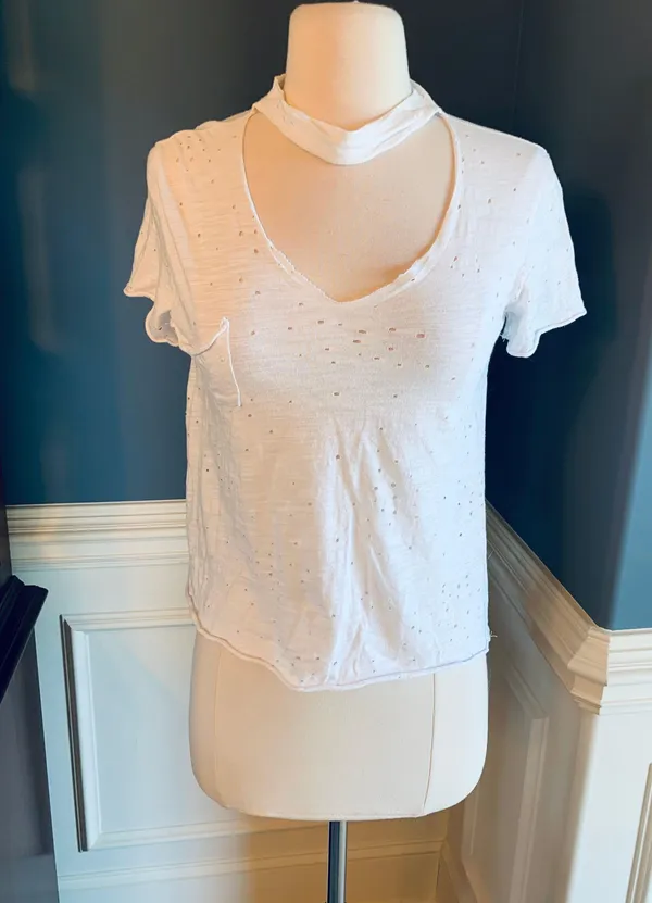 The Pants Store White Crop Top Boutique Distressed Shirt Small - Image 3