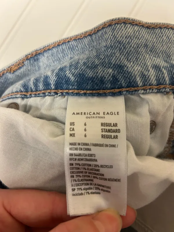 American Eagle Super High-Rise Ankle Straight Distressed Jeans Size 6 - Image 6