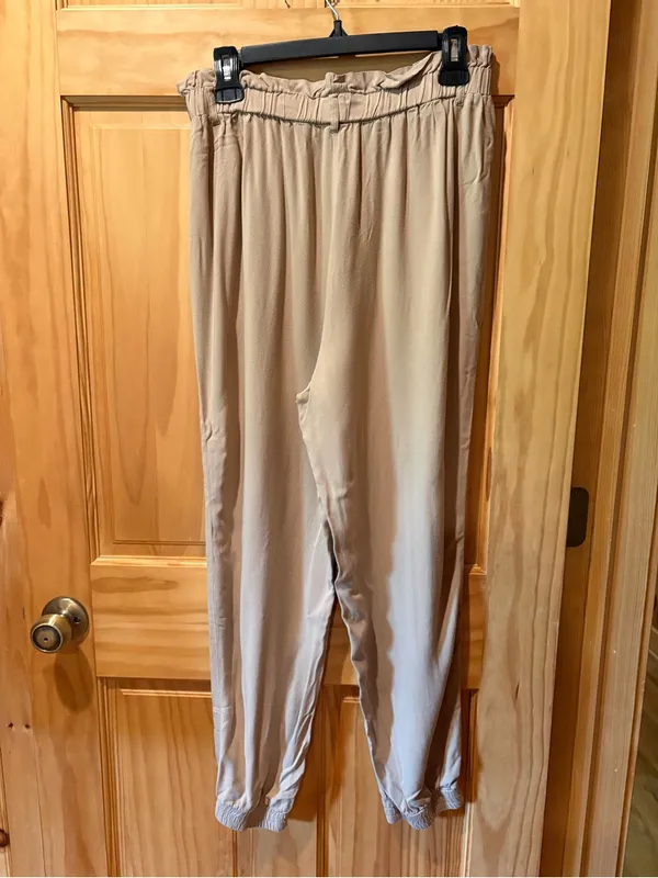 Ci Sono Tan lightweight joggers/casual trousers women’s XL - Image 2