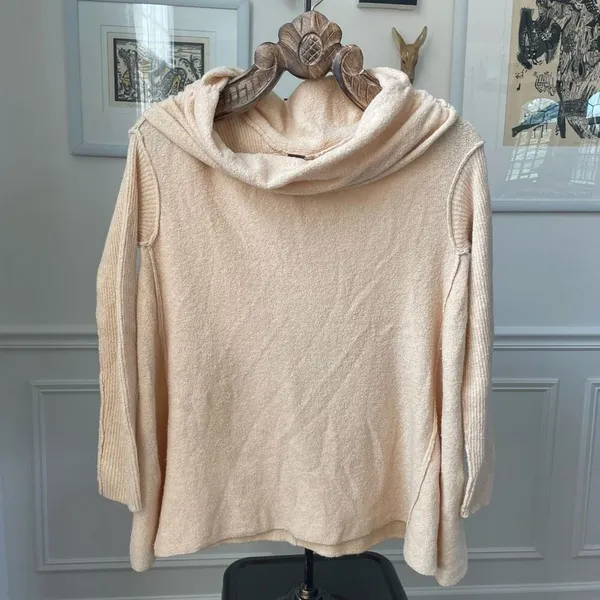 Free People Strawberry Fields Sweater Cream French Vanilla M - Image 2