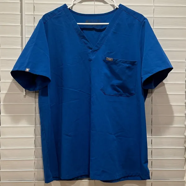 Lot of 2 FIGS Technical Collection Royal Blue V Neck Catarina Scrub Top size‎ XL - Image 8