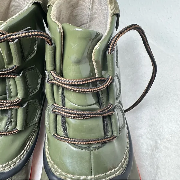 Sorel Waterproof Out And About Green Olive and Orange Winter Ankle Boots - Image 13