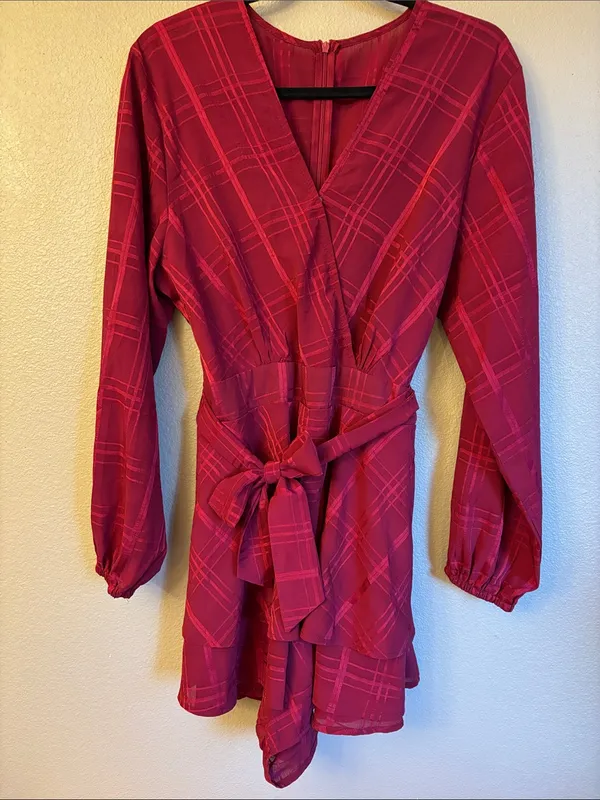 Selfie Leslie Burgundy Red V-Neck Ruffled Mini Romper - Image 2