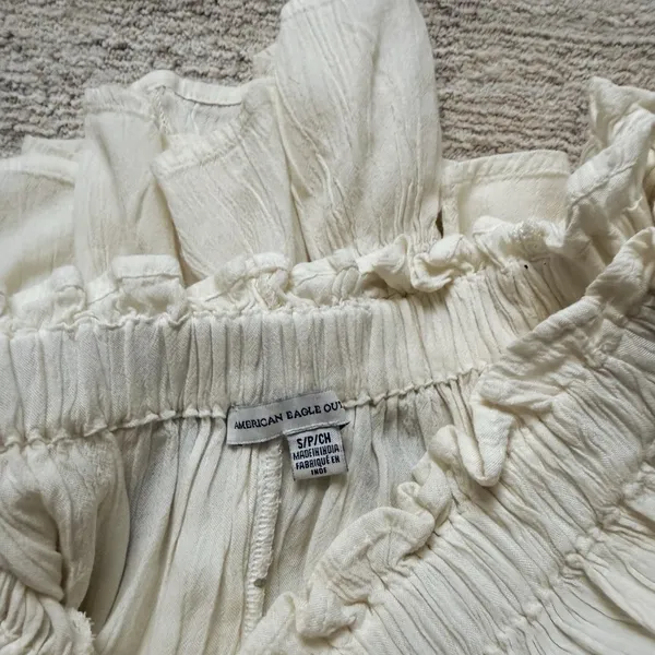 Floral American Eagle Off-Shoulder White Top (Size Small) - Image 5