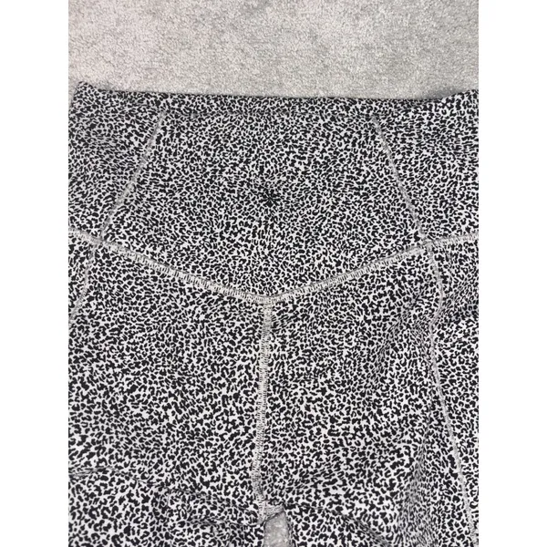 ATHLETA |Size S| Salutation Stash Pocket‎ II Textured 7/8 Tight Moonflower Black - Image 8