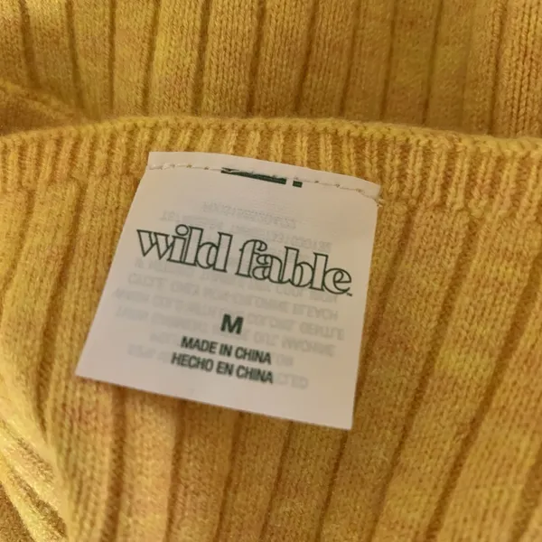 Wild Fable Yellow Ribbed Knit Cropped Bralette V Neck Cozy Trendy Top Medium - Image 4