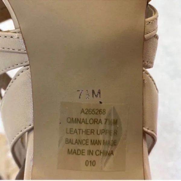 Marc Fisher Cream Leather Sandals (7.5M) - Image 6