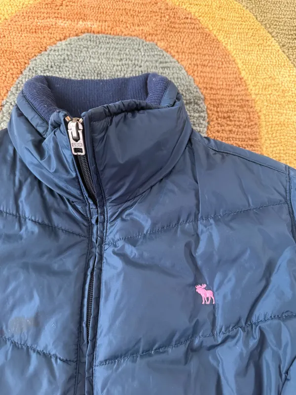 Abercrombie & Fitch Vintage Y2K Style Moose Down Jacket Coat Women’s Medium - Image 2