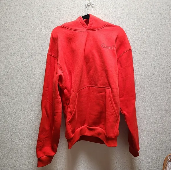 Comfrt Minimalist Hoodie Crimson unisex Size Small - Image 2