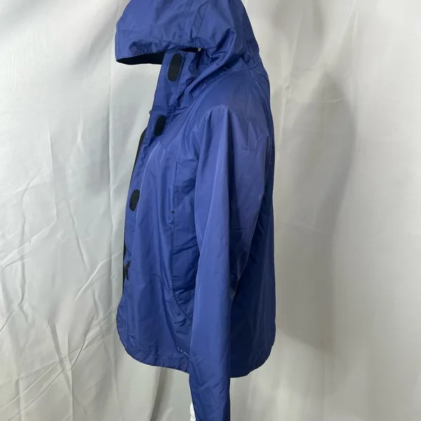 LL Bean navy blue wind breaker jacket - Image 13