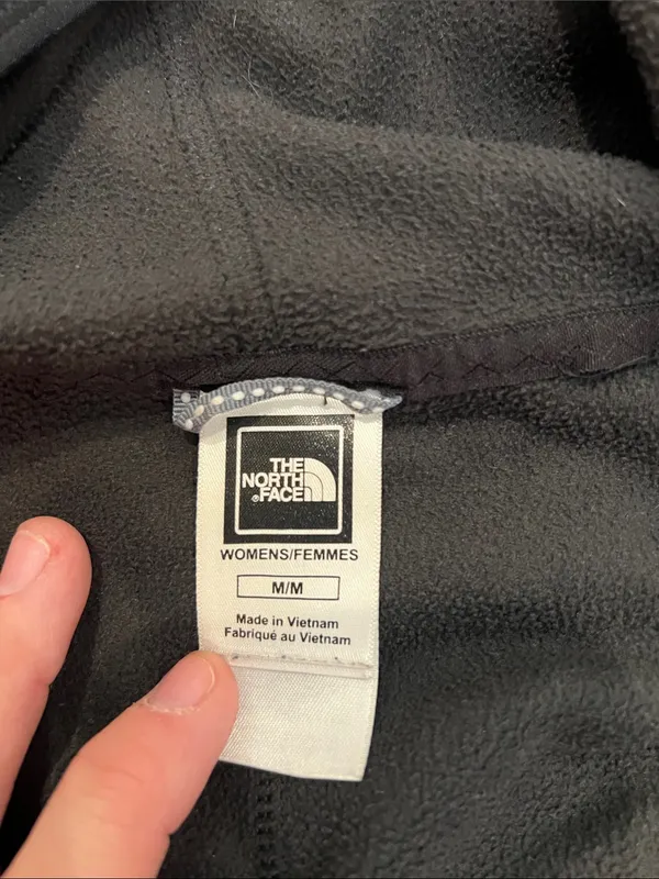 The North Face Women’s Black Full-Zip Hooded fleece Utility Jacket size medium. - Image 8