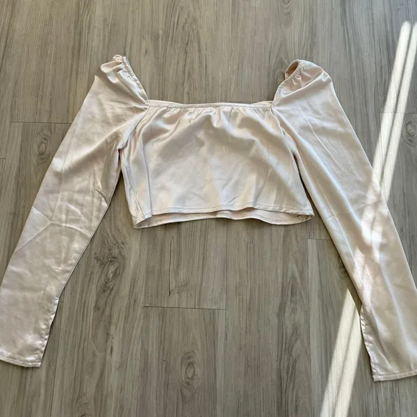 Princess Polly Long Sleeve Crop Top - Image 2