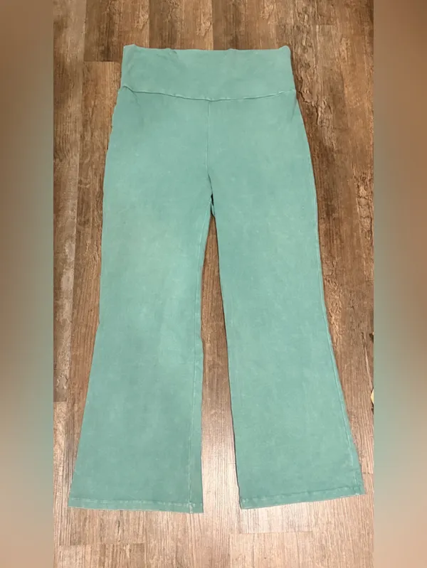 Kids Aqua Green Stretch Leggings - Image 3