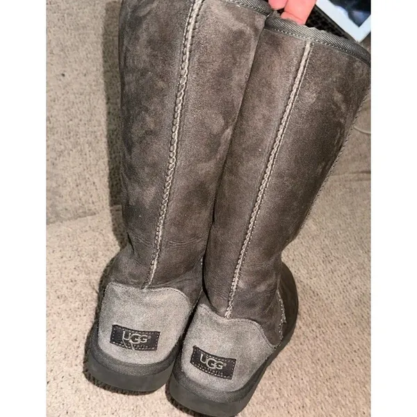 UGG grey boots - Image 4