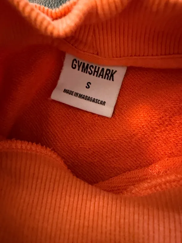 Sold out gymshark cropped crewneck - Image 3