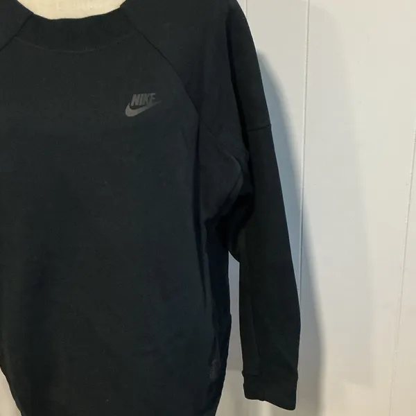 Nike Black Women's Pullover Crew Sweatshirt - Image 3