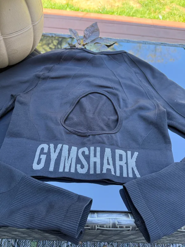 Top Gymshark - Image 2