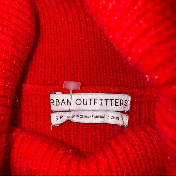 Urban Outfitters Red Ribbed Knit Chunky Turtleneck Sweater Bubble Sleeves Small - Image 3