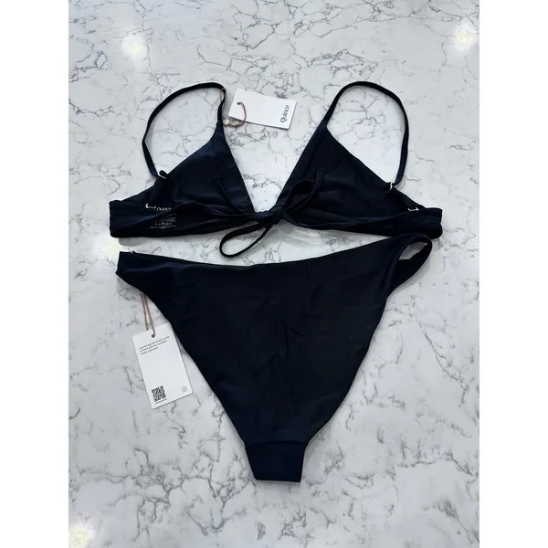 NWT Quince Black Knot Tie Bikini Top & Italian Low Rise Bottom Set Large - Image 2
