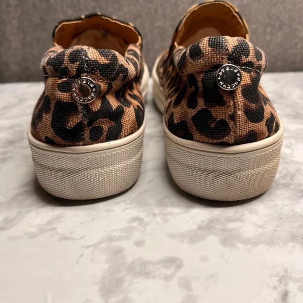 Steve Madden Leopard Print Slip On‎ Sneakers Women's Size 7.5M Platform Comfort - Image 4