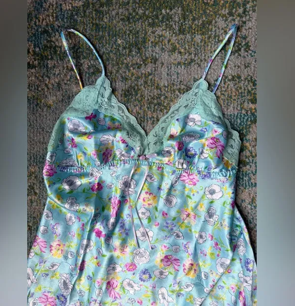 Vintage 90s Y2K Secret Treasures blue floral lace short slip dress, size small - Image 4