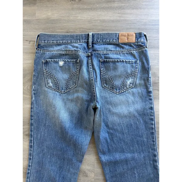 Hollister Y2K Women's Medium Wash Distressed Low Rise Bootcut Jeans Size 9 reg - Image 9