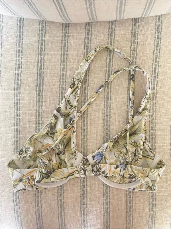 Abercrombie & Fitch Tropical Palm Print Asymmetrical One Shoulder Bikini Top - Image 6