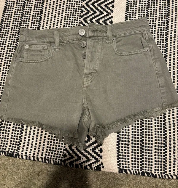 American Eagle Shorts - Image 8