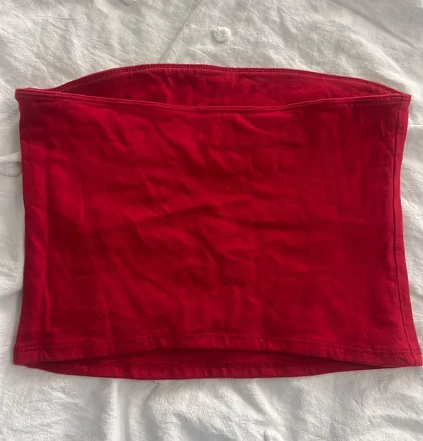 Hollister Red tube top - Image 2