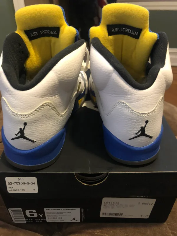 Nike Air Jordan Retro 5 - Image 4