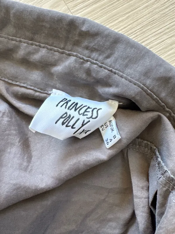 Princess Polly Women's Button-Down Shirt in Charcoal - Image 3