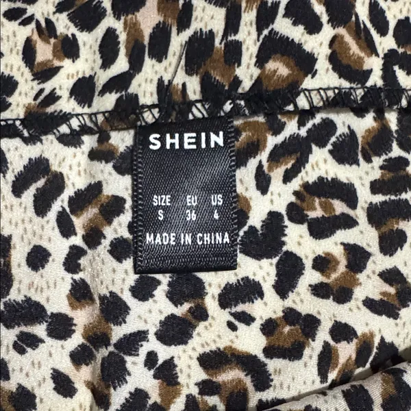 SheIn Leopard Print Mini Skirt Y2K Animal Print Bodycon Skirt Size Small - Image 3