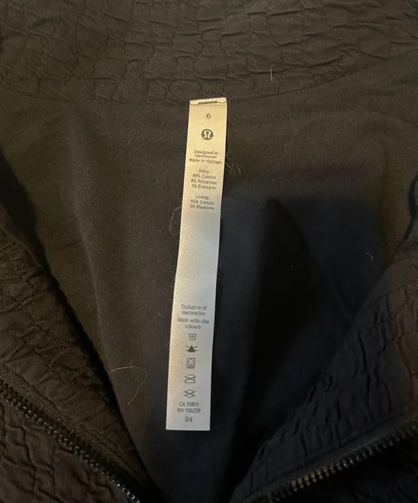 Lululemon Zip Up Jacket - Image 4