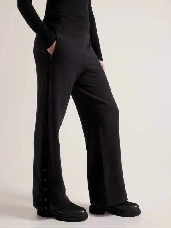 Athleta Retroplush Velvet Stripe Straight Leg Pant in black W2365 Sz S - Image 3