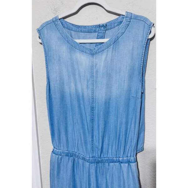 Anthropologie Cloth‎ & Stone Blue Chambray wide Leg Jumpsuit sz M open back - Image 2