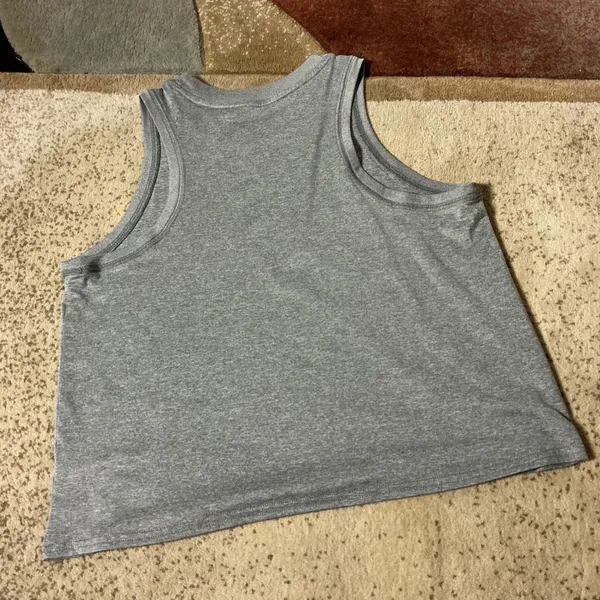 Vuori Activewear Energy Tank Top Women Medium Grey Heathered High Neck VW123 - Image 5
