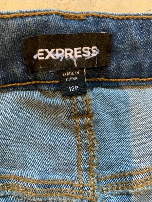 EXPRESS Women's Dark Blue Flare Jeans size 12p - Image 3