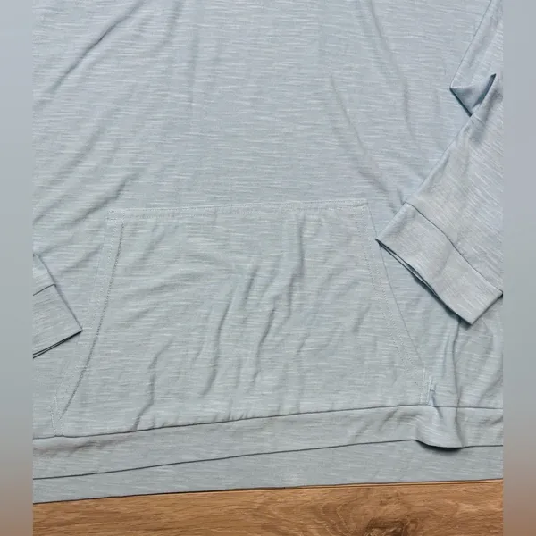 Buc-ee's Women's, Buc Baja Solid, baby blue lightweight hoodie Sz 2XL - Image 9