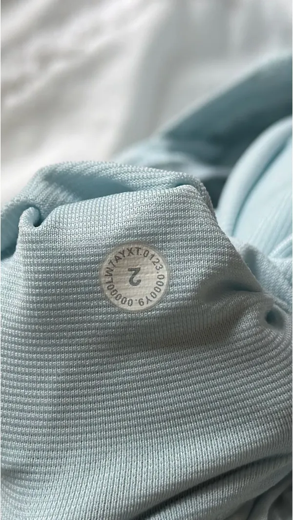 Lululemon Hotty Hot Shorts 4” - Image 3